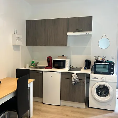 Vu Parc Des Celestins Апартаменты *